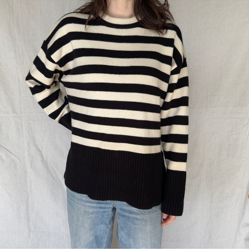 Zara Striped Black and White Women's Sweater